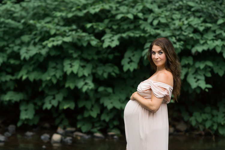 I was thrilled when Michelle from Pink Comb Studio reached out for her maternity photos. Following COVID-19 rule, keeping social distance I photographed Michelle and her two beautiful girls at Watchung Mountain NJ. With overcast weather three trees and grass showed such a rich deep green colors. I love bold rich colors in my photos as much as I love sunset golden hour. Michelle was just glowing and looked so beautiful. Was so happy to have such a beautiful mama in front of my camera before Michelle becomes mama of three girls. I can not wait to see her new baby girl and see her family grow. Michelle Surgent’s maternity session captured by Karis from heykaris.